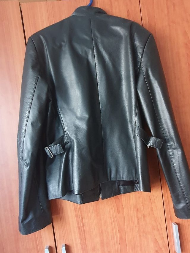 Chaqueta de cuero argentina negra
