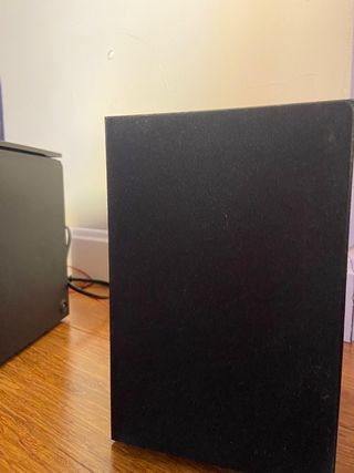 Minicadena LG Plata y Negro