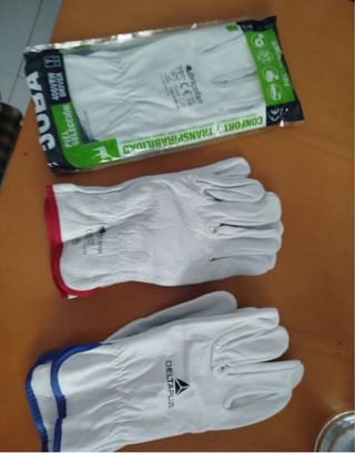 Guantes de piel