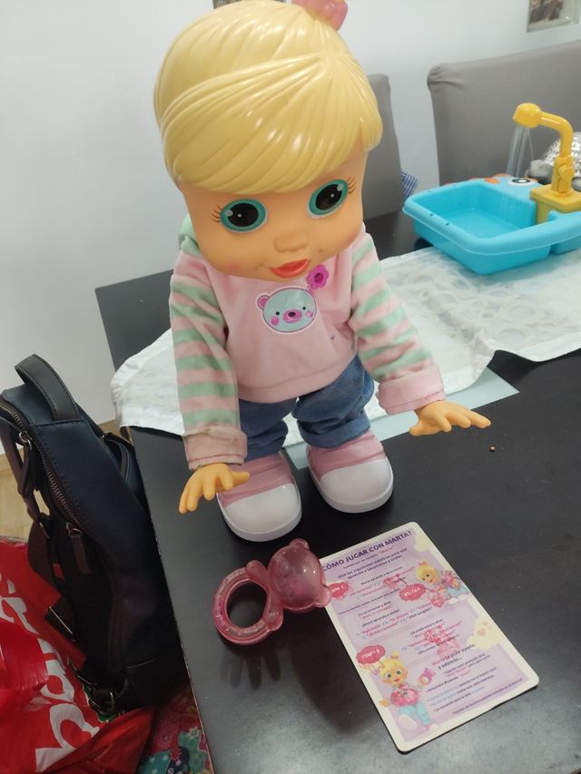 Muñeca interactiva Marta