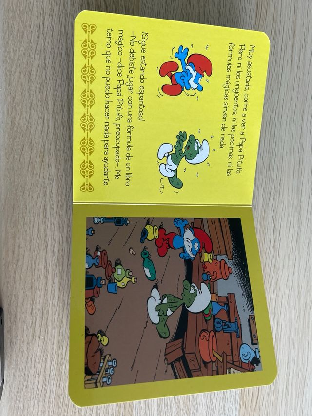 Los pitufos. Un pitufo en el aire