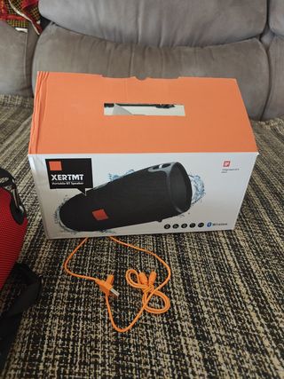 Altavoz XERTMT Bluetooth Portátil Rojo