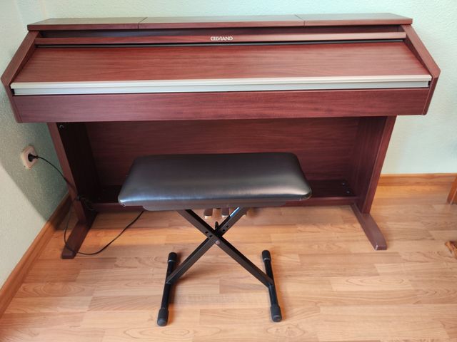 Piano Casio Celviano