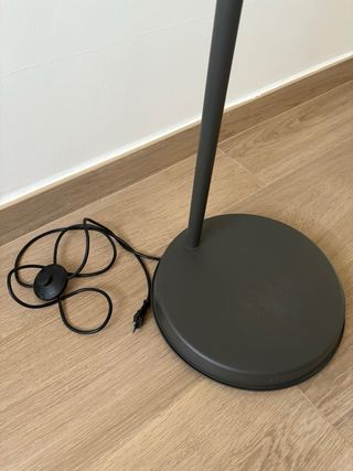 Lámpara de pie Hektar Ikea Negra