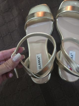 Sandalias ULANKA Talla 37 Doradas