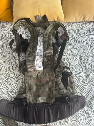 Mochila porteo bebe Babybjörn Harmony Mesh NUEVA