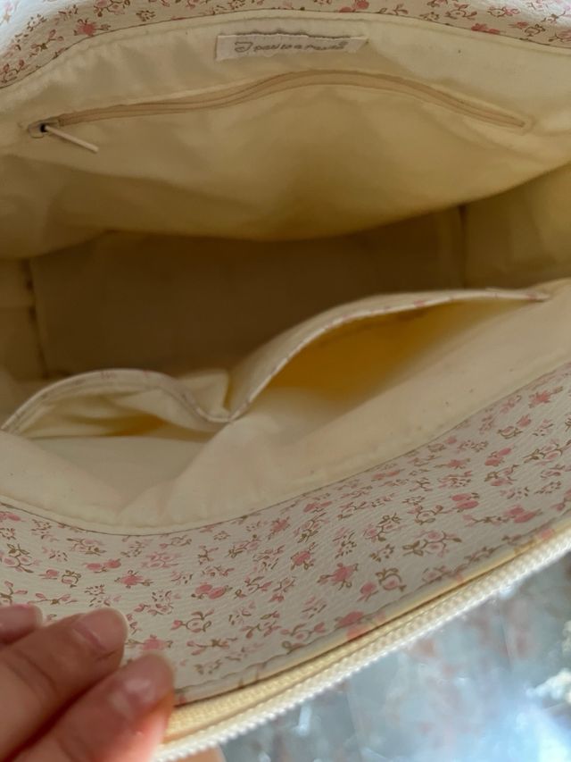 Bolso mochila Pasito a Pasito flores bebé