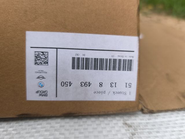 Parrilla BMW X1 51138493450