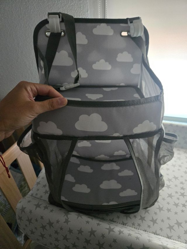 Neceser colgante para cuna