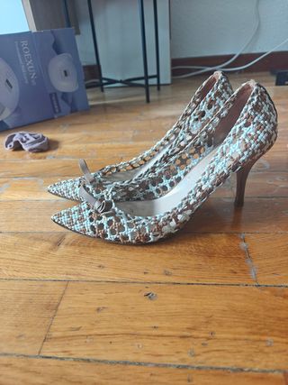 Zapatos de tacón Carlo Pazolini