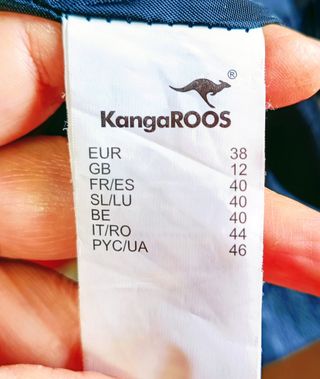 Abrigo de piel negro Kangaroos