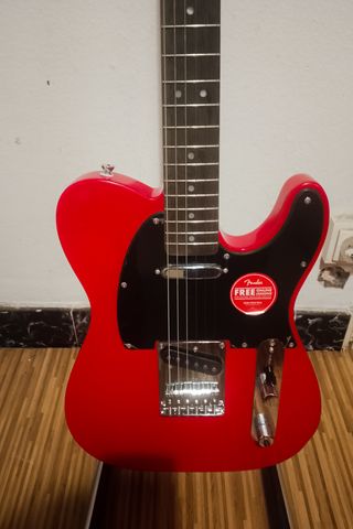 Guitarra Squier Telecaster Rojo Torino