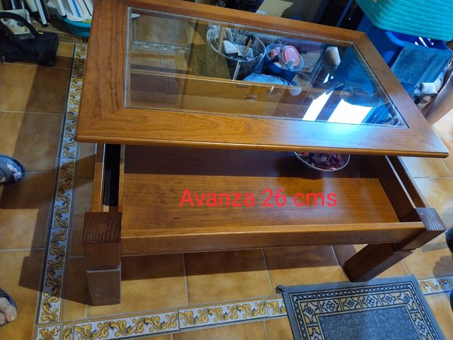 Mesa abatible de centro de madera y cristal