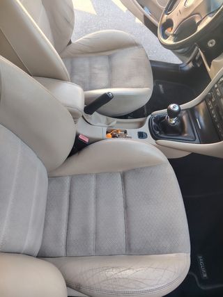 JAGUAR XTYPE 3.0 V6 4X4 MANUAL PEGATINA B