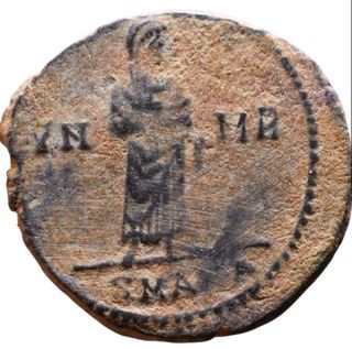 Moneda romana.Divus Constantino I – follis. Ref:04