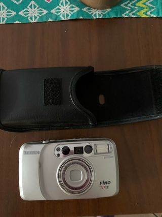 Samsung Fino 70 SE Cámara Plata