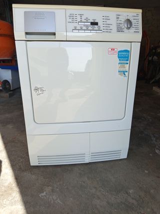 Secadora AEG Lavatherm T59800