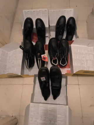 Botas zapatos sandaliasPanter Seguridad Negras