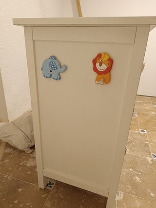 Cómoda infantil IKEA Hemnes