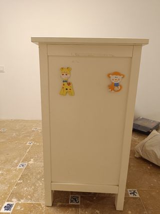 Cómoda infantil IKEA Hemnes