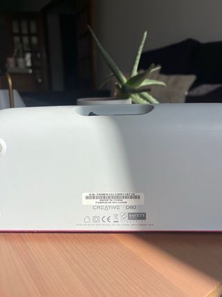Altavoz Creative D80 Rosa.