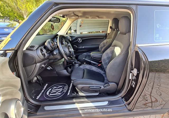 MINI Cooper auto 7v 136cv impecable estado