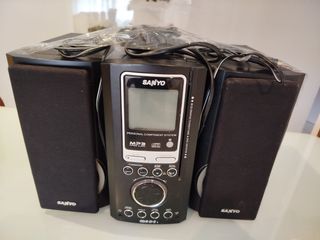 Micro Cadena Sanyo Negra
