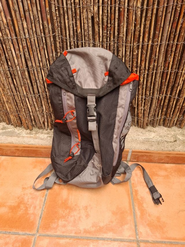 Mochila senderismo Quechua