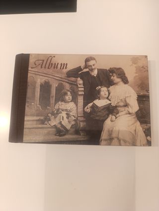 Álbum de fotos familiar vintage