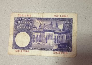 Varios billetes antiguos