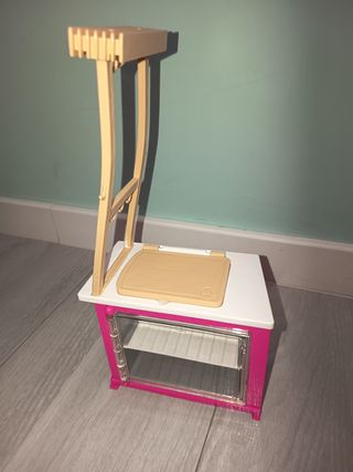 Cocina Barbie con plastilina (no incluida)
