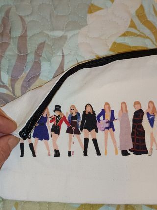 Pack Taylor Swift Bolsita y Llavero