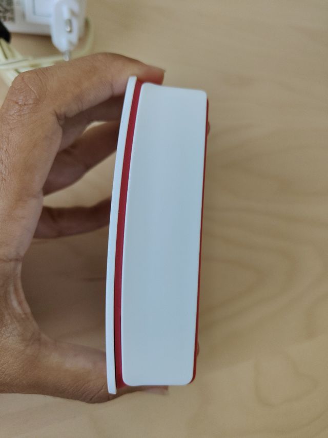 Raspberry Pi 3B + Cargador