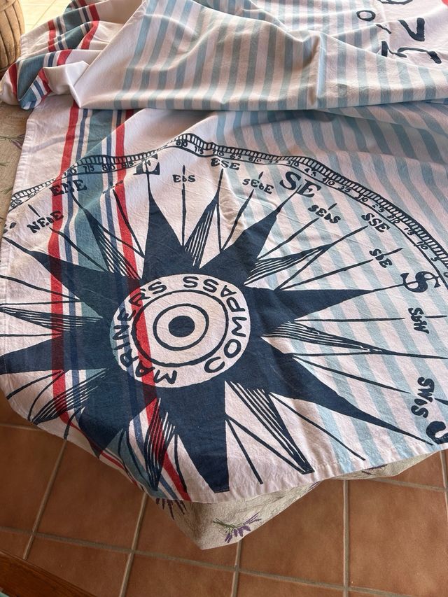 Mantel Pórtico náutico rayas azules y blancas