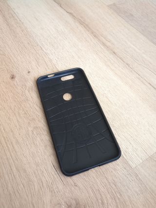 Funda Spigen Nexus 6P Negra