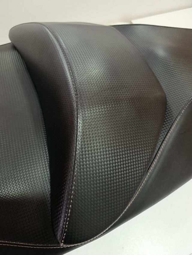 Asiento Arilia SRV 850