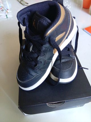 Scarpe Jordan Bambino Tg 27