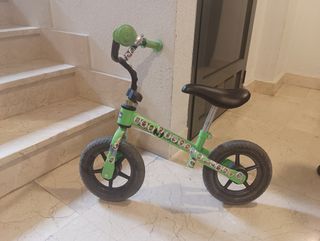Bici sin pedales chicco.