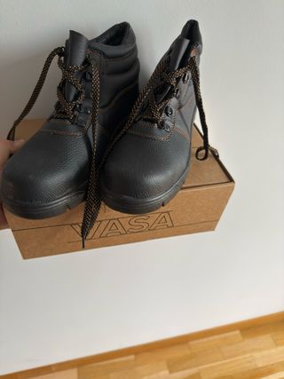 Botas de Seguridad Vasa Talla 43 Nuevas