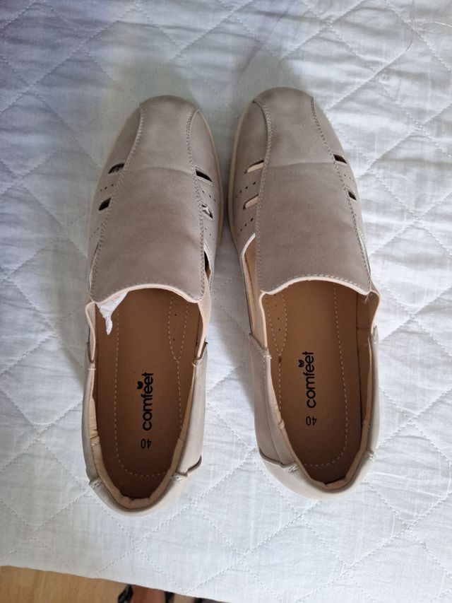 Zapatos Comfeet Beige Talla 40