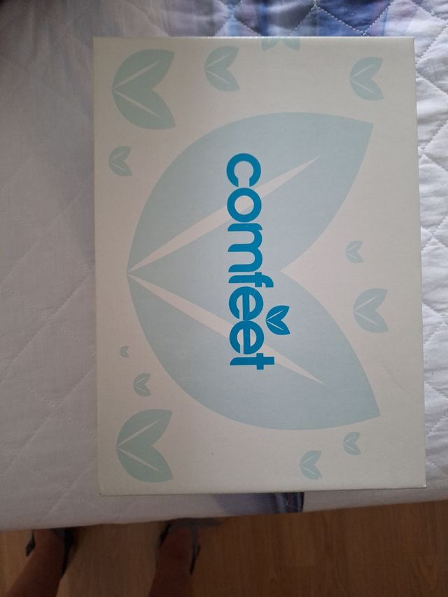 Zapatos Comfeet Beige Talla 40