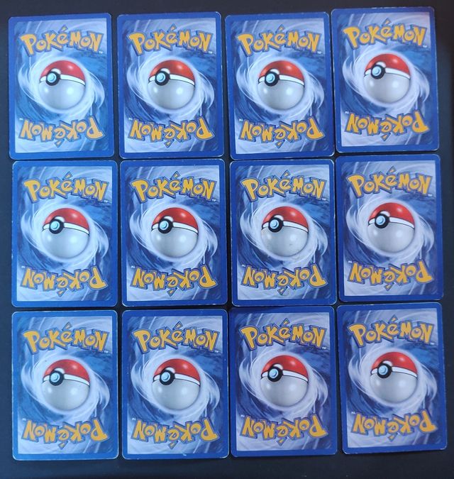 24 Carte Pokémon Vintage Set Fossil