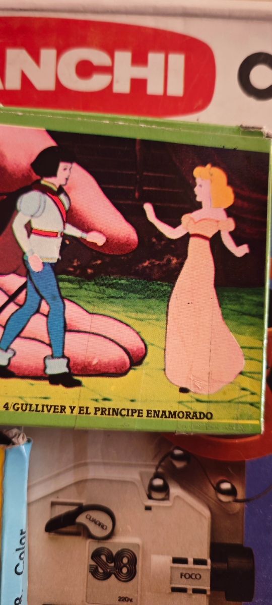 Proyector Super8 Bianchi + 3 Películas