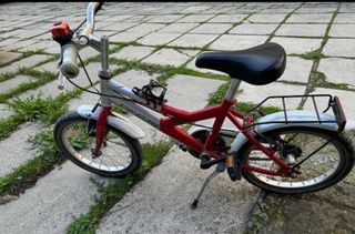 Bicicletta per bambini rossa