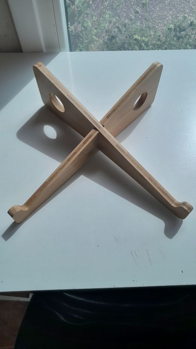Soporte para portátil de bambú