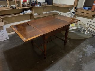 Mesa de madera extensible