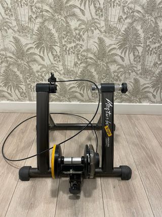 Rodillo de entrenamiento para bicicleta