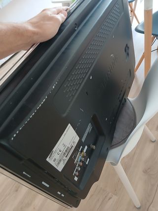 Samsung 32 LCD HDTV LE32D450