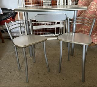 Mesa cocina plegable con 2 sillas