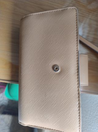 Cartera Parfois Beige